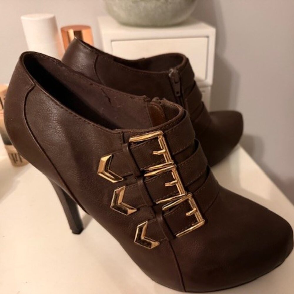 Lena Luisa Bootie Heels